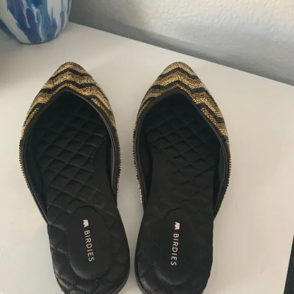 Birdies The Swan Deco Chevron Black & Gold Mules Slides Sz 8.5 - Picture 2 of 5